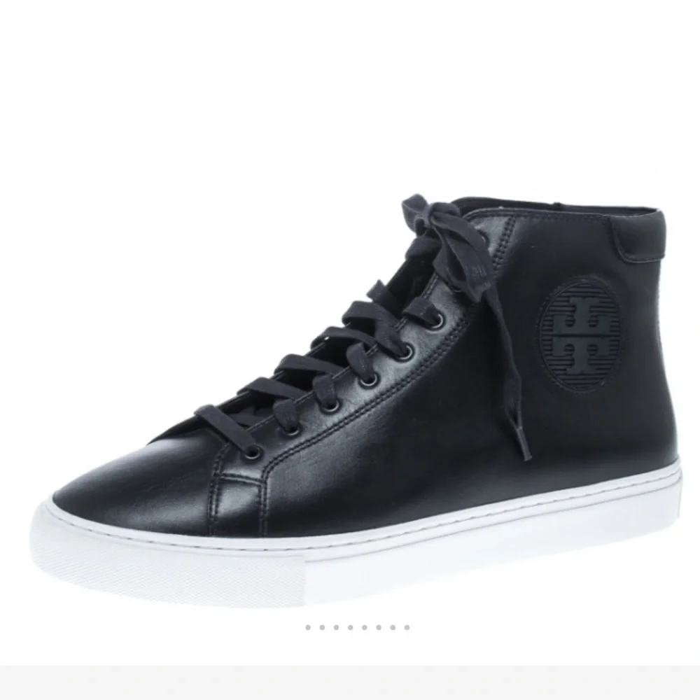Tory Burch Navy High-Top Nola leather Sneakers Lace up white soles Sz‎ 10